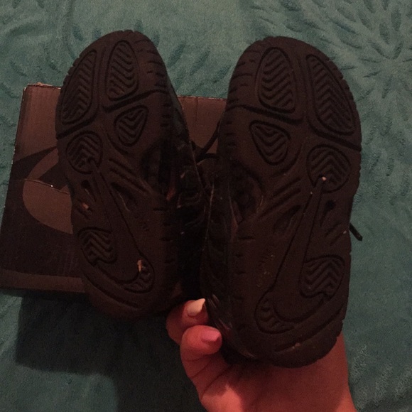 Nike toddlers foam posite - Picture 2 of 3